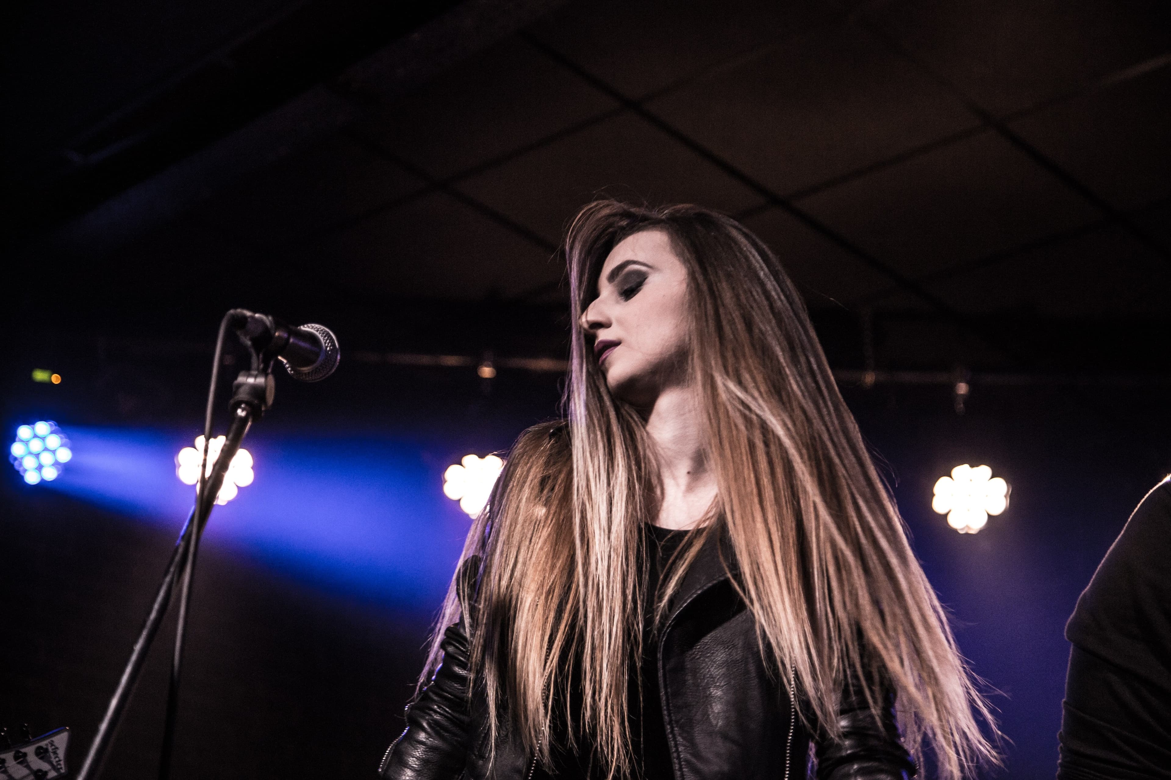Female Rocker
