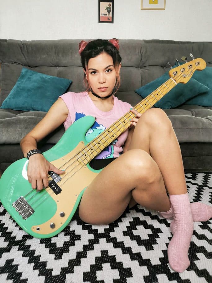 Female Rocker