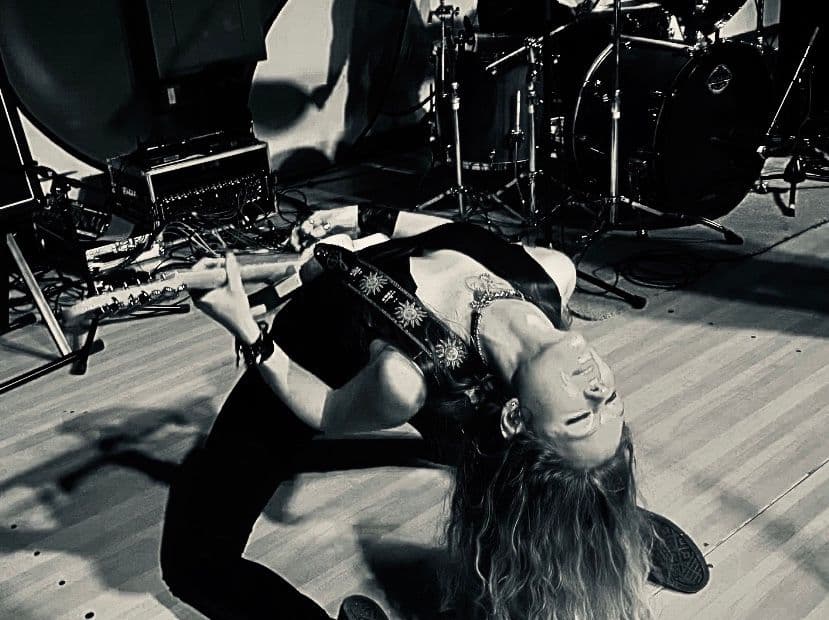 Female Rocker